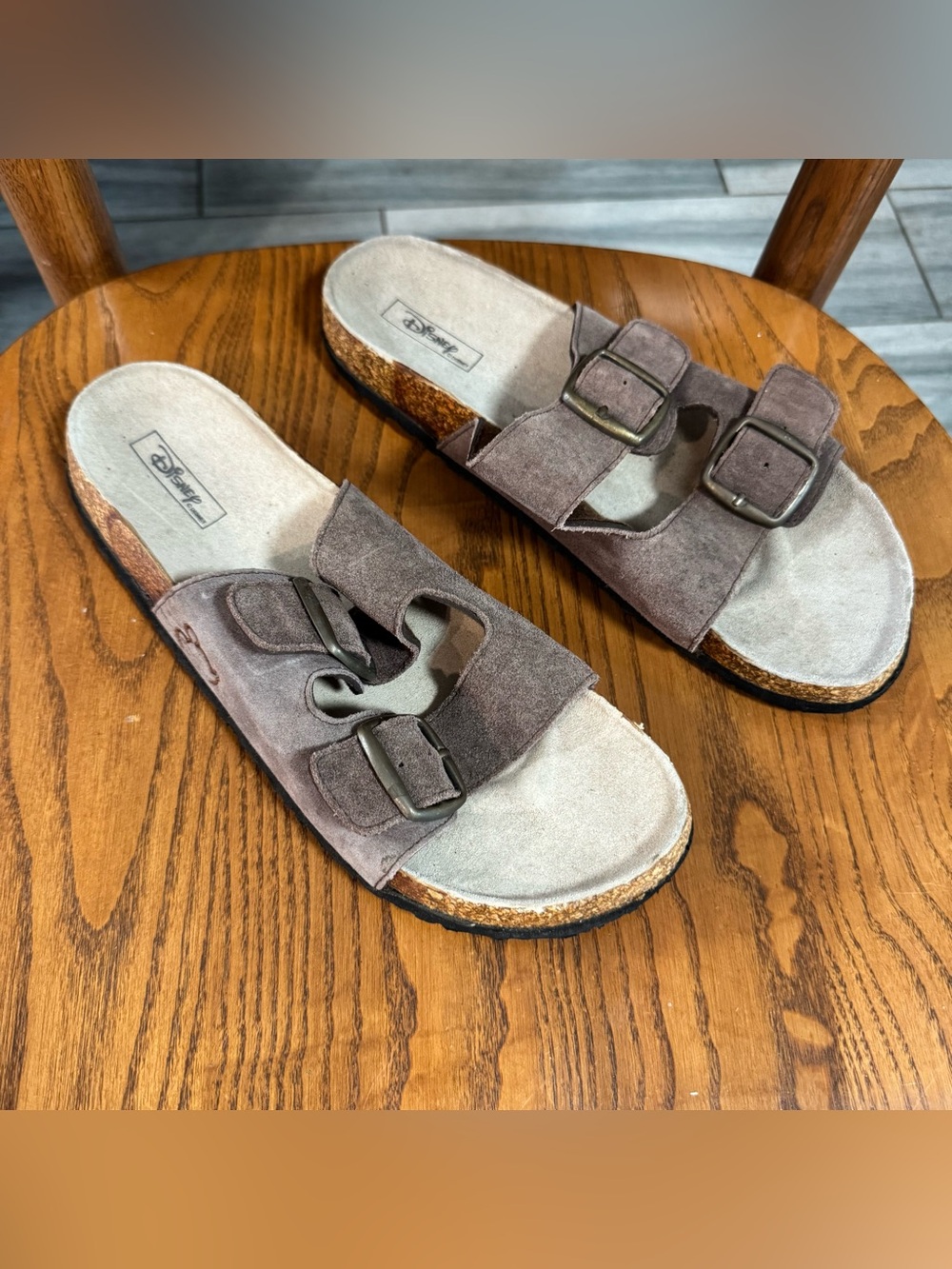 Disney Mickey Mouse Sandal Womens 12 Men 10 Brown Suede Leather Buckle Cork Sole